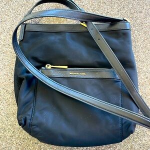 Michael Michael Kors Bags Medium Messenger Bag in Black